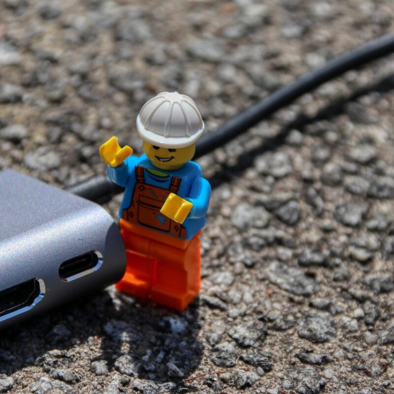 Kaip išsirinkti patikimą kompiuterių remonto specialistą Vilniuje: 7 kriterijai, kurie apsaugos nuo nesąžiningų paslaugų teikėjų